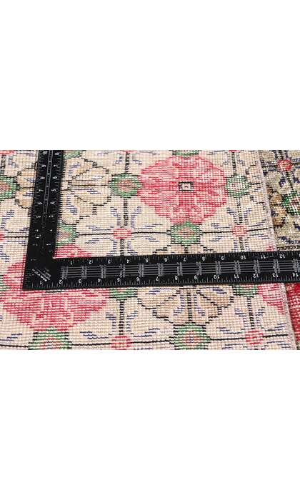 7 x 10 Zeki Muren Vintage Turkish Sivas Rug 53365