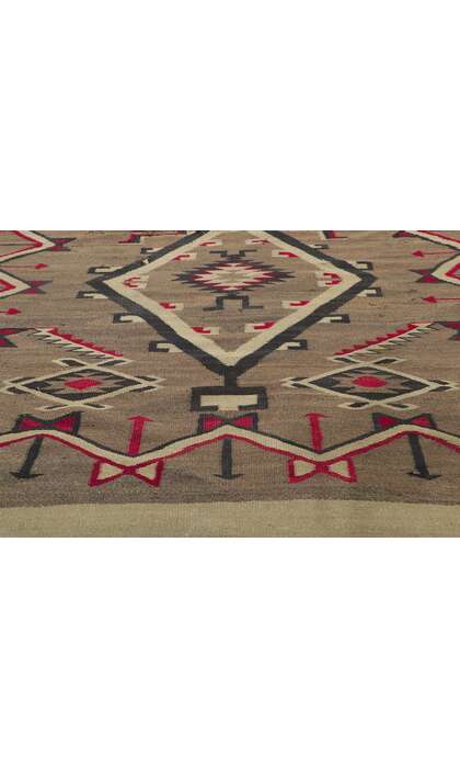 4 x 6 Antique Crystal Navajo Rug 78322