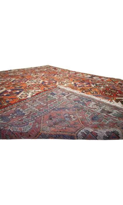 7 x 10 Vintage Bakhtiari Rug 71854