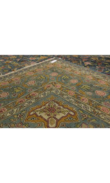 10 x 20 Antique Agra Rug 72076