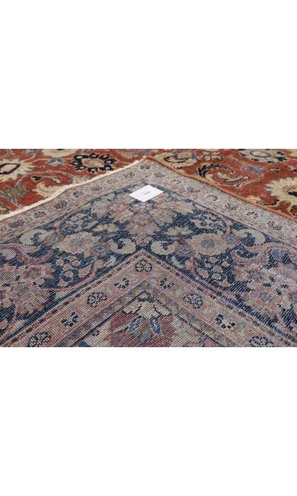 10 x 13 Antique Mahal Rug 75702