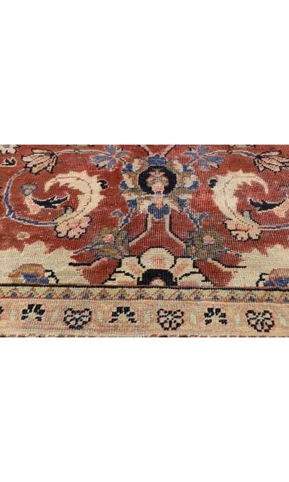 10 x 13 Antique Mahal Rug 75702