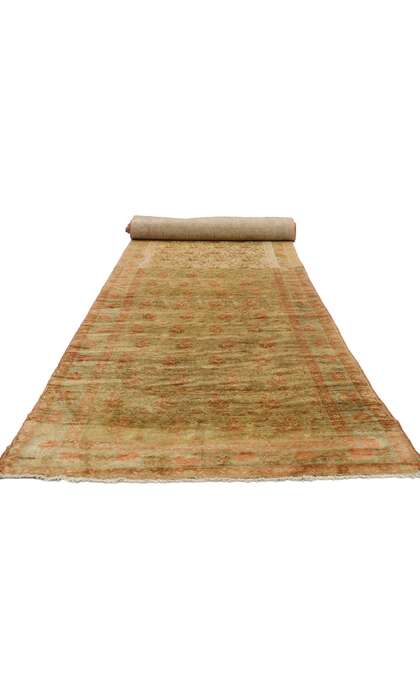 4 x 28 Antique Mahal Rug 76571