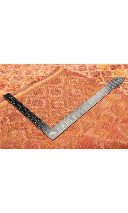 7 x 10 Vintage Boujad Moroccan Rug 21028