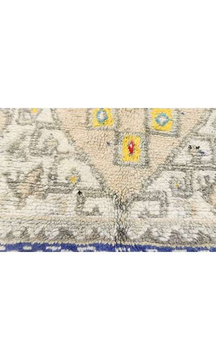 4 x 6 Vintage Moroccan Azilal Rug 21069 texture