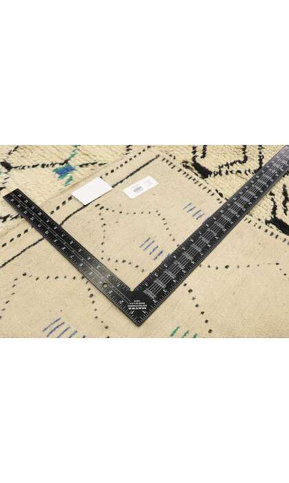 5 x 15 Vintage Moroccan Azilal Rug 20174