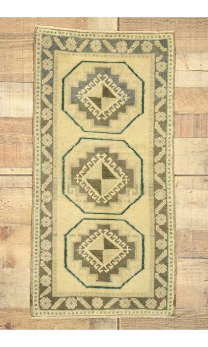 2 x 3 Vintage Turkish Oushak Rug 53011