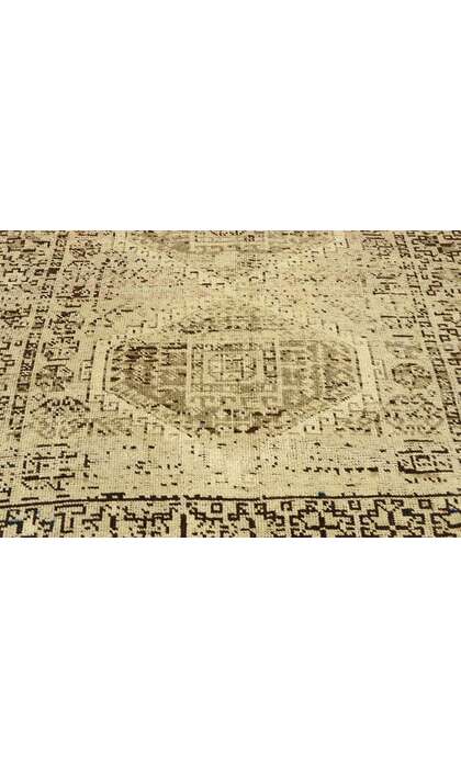 4 x 8 Vintage Persian Shiraz Rug 53048