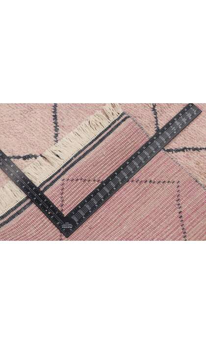 8 x 10 Modern Tribal Pink Moroccan Rug 30593