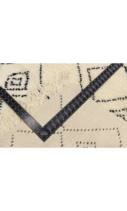 3 x 5 Moroccan Rug 30609