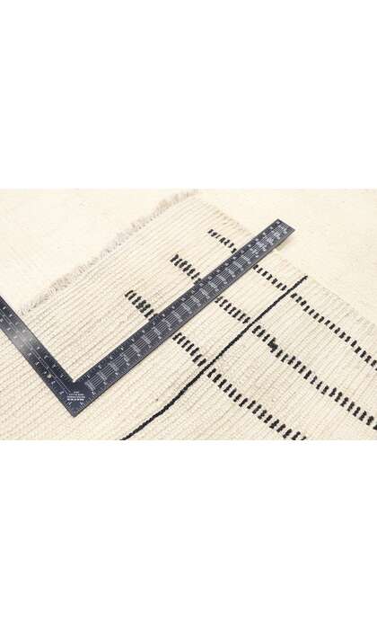 16 x 22 Oversized Moroccan Rug 80656