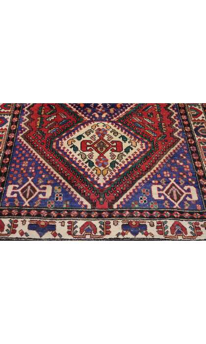 5 x 7 Vintage Persian Viss Rug 78086