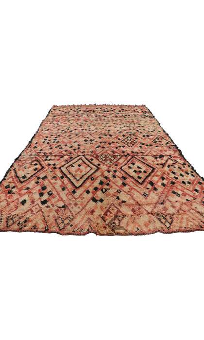 7 x 10 Vintage Berber Moroccan Boujad Rug with Bohemian Style 21265