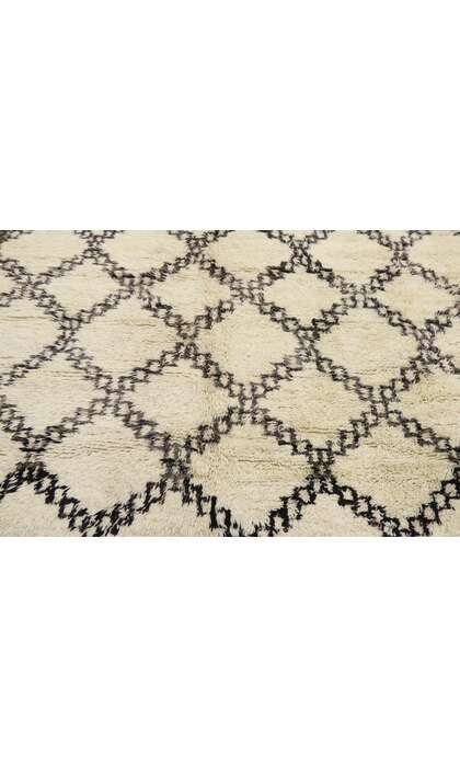 6 x 11 Vintage Moroccan Rug 21366