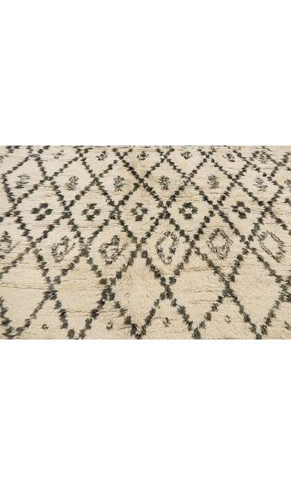 7 x 12 Vintage Beni Ourain Moroccan Rug 21393
