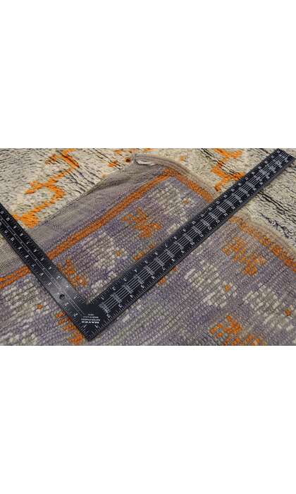 6 x 11 Vintage Moroccan Rug 21433