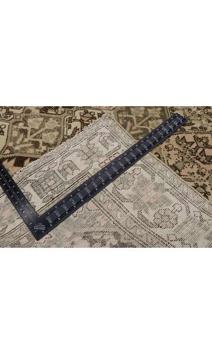 7 x 10 Antique Persian Bakhtiari Rug 60942