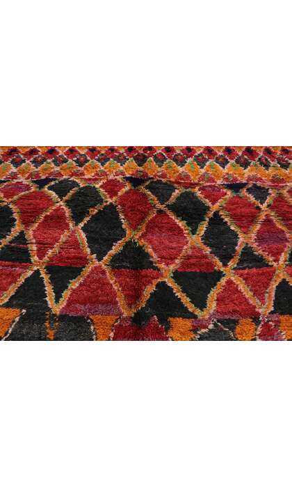 6 x 10 Vintage Moroccan Rug 21284