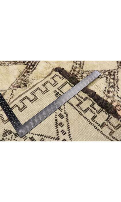 6 x 13 Vintage Moroccan Beni Ourain Rug 21385