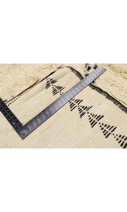 7 x 14 Vintage Moroccan Beni Ourain Rug 21387