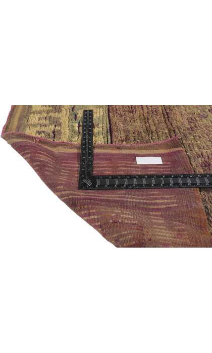 6 x 10 Vintage Moroccan Rug 21197