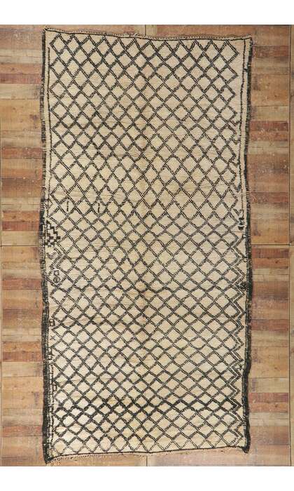 6 x 11 Vintage Moroccan Beni Ourain Rug 21350