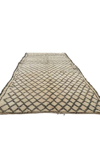 6 x 11 Vintage Moroccan Beni Ourain Rug 21350