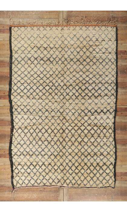 7 x 10 Vintage Moroccan Beni Ourain Rug 21363