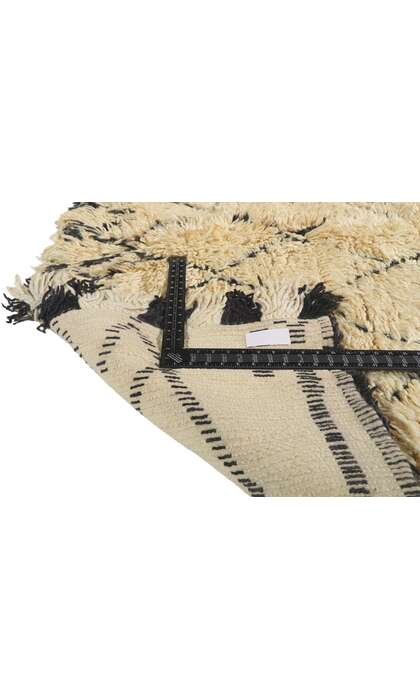 6 x 10 Vintage Moroccan Beni Ourain Rug 21365