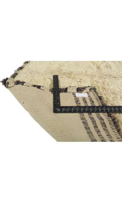 6 x 13 Vintage Moroccan Beni Ourain Rug 21410