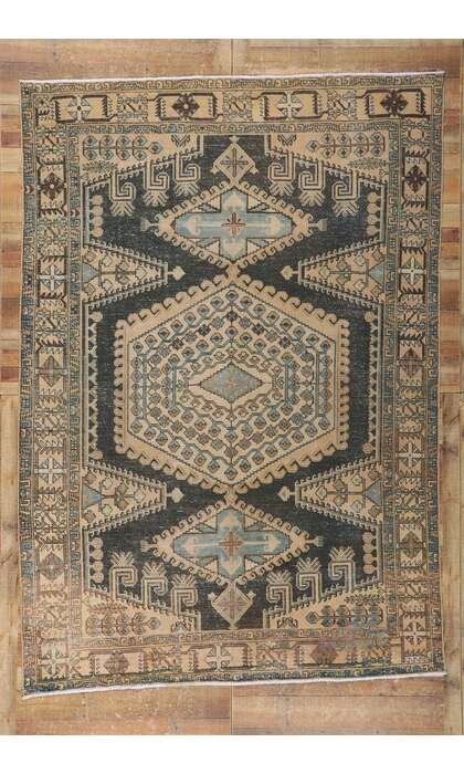 7 x 10 Vintage Persian Viss Rug 61018