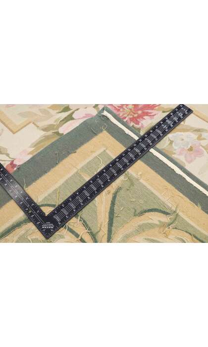 10 x 14 Vintage French Aubusson Rug 77610