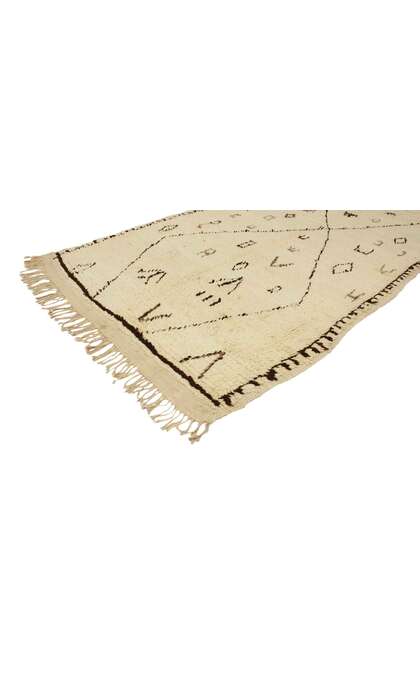 4 x 8 Vintage Berber Moroccan Rug 20385 corner