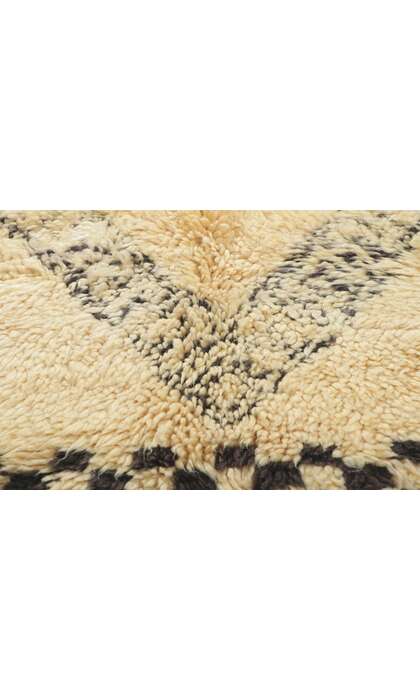 6 x 10 Vintage Moroccan Rug 78384