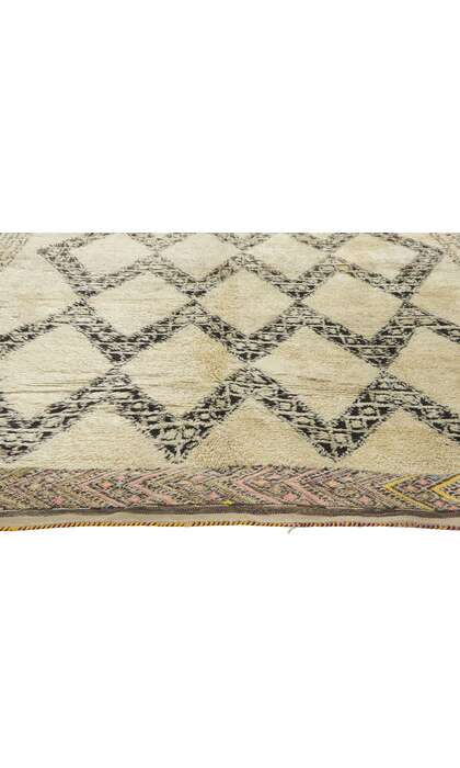 6 x 11 Vintage Moroccan Beni Ourain Rug 78372