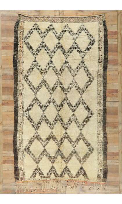 6 x 11 Vintage Moroccan Beni Ourain Rug 78372