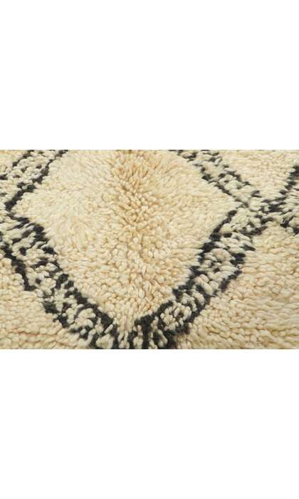 6 x 11 Vintage Moroccan Beni Ourain Rug 78376
