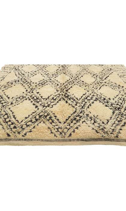 6 x 9 Vintage Moroccan Rug 78395