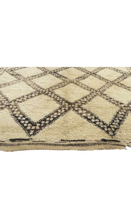 7 x 11 Vintage Moroccan Beni Ourain Rug 78374