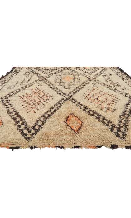 7 x 13 Vintage Moroccan Beni Ourain Rug 78365 texture