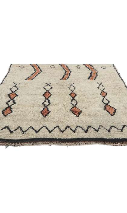 4 x 7 Vintage Moroccan Beni Ourain Rug 78401 texture