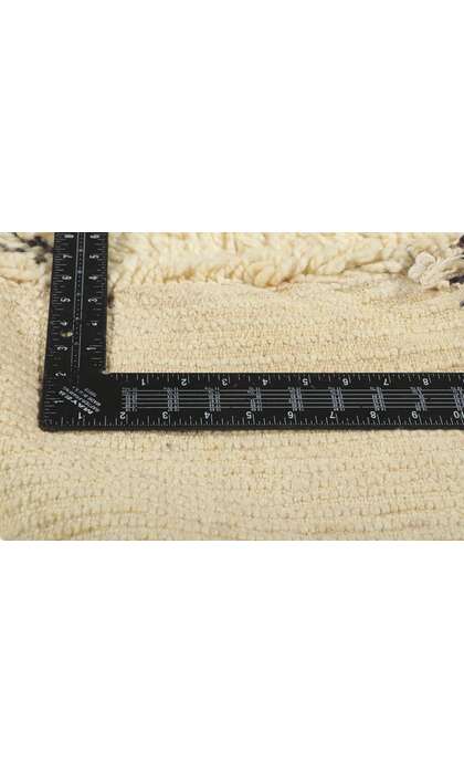 5 x 8 Vintage Moroccan Rug 78398