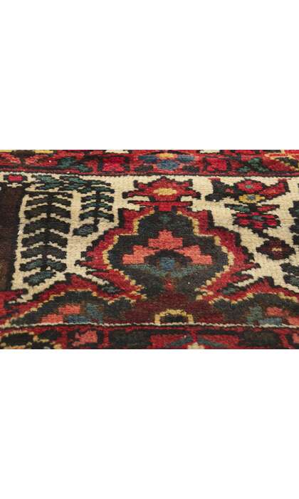 10 x 12 Antique Persian Bakhtiari Rug 73095