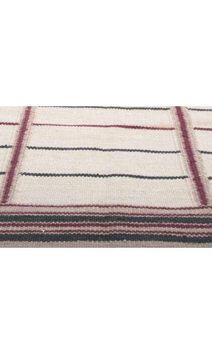 10 x 13 Swedish Inspired Kilim Rug 30934