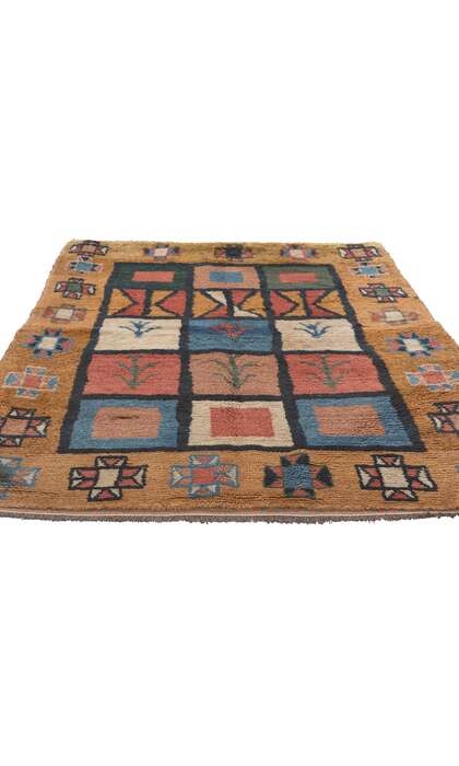4 x 5 Vintage Persian Shiraz Rug 61247