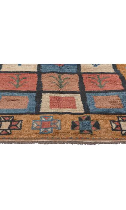 4 x 5 Vintage Persian Shiraz Rug 61247
