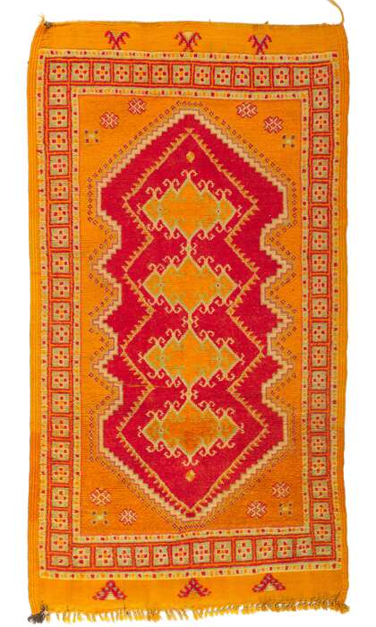 4 x 6 Vintage Taznakht Moroccan Rug 74570