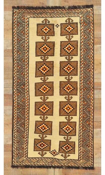 4 x 7 Vintage Persian Shiraz Rug 76548