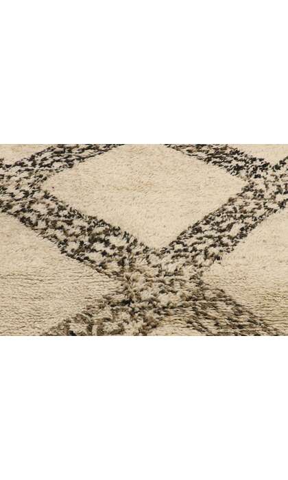 7 x 10 Vintage Moroccan Beni Ourain Rug 20904