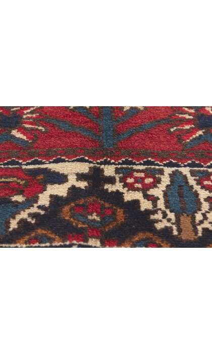 5 x 10 Antique Persian Bakhtiari Rug 71127